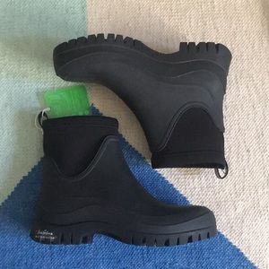 NWT Sam Edelman Louisa Waterproof Rain Boot